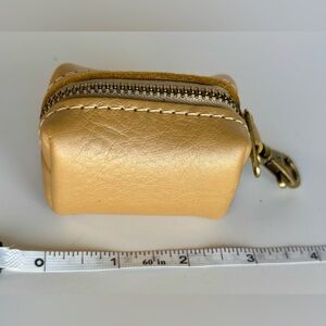 Portland Leather Dopp Keychain in Champagne